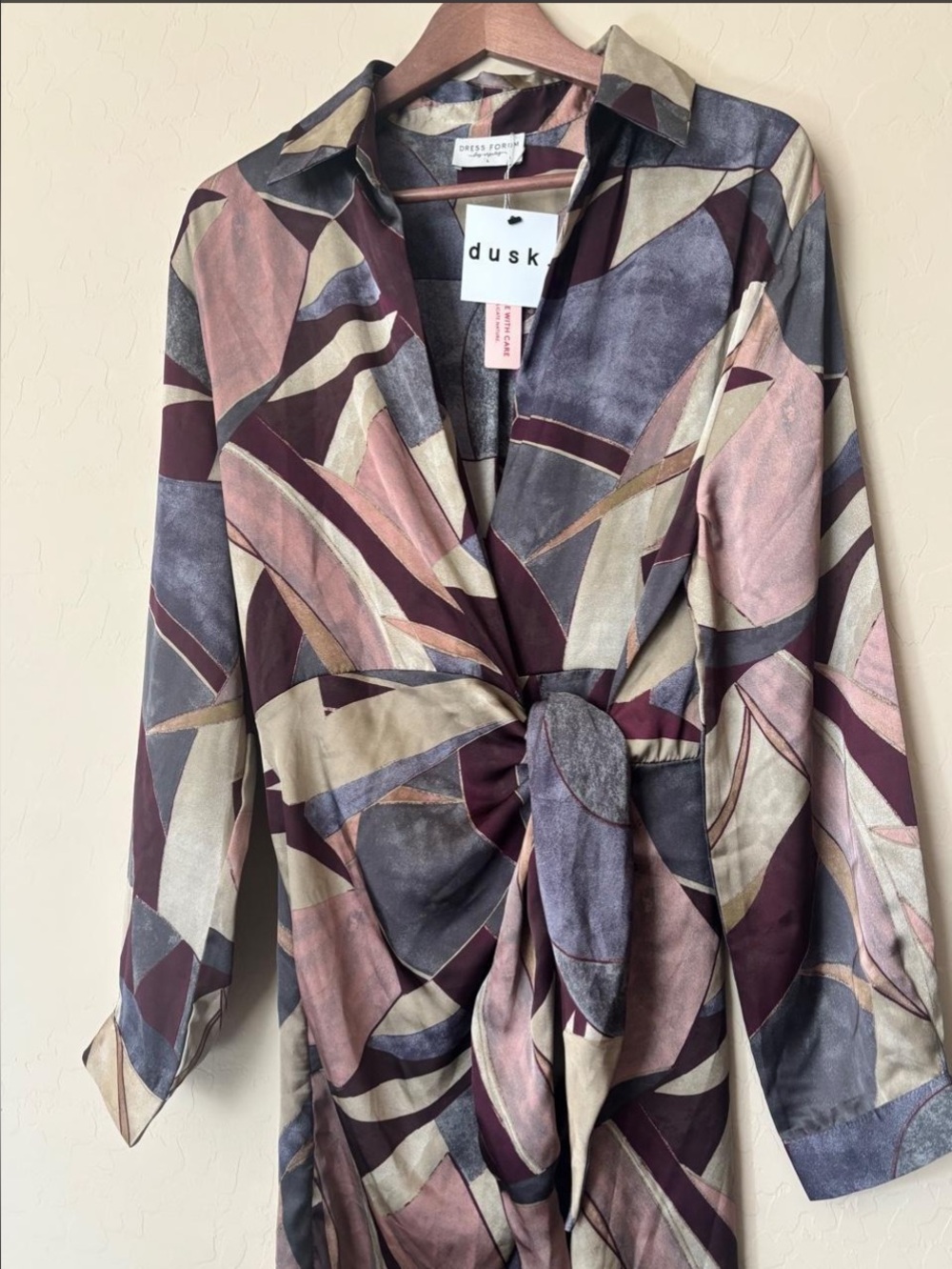 NWT Dress Forum "Umber Mosaic" Abstract Print Tie-Front Midi Shirt Dress - Picture 5 of 9